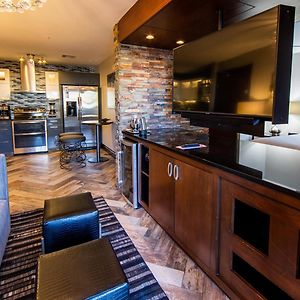 Signature King Room